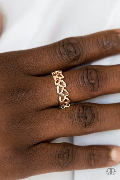 Garland Grandeur - Rose Gold Ring - Paparazzi