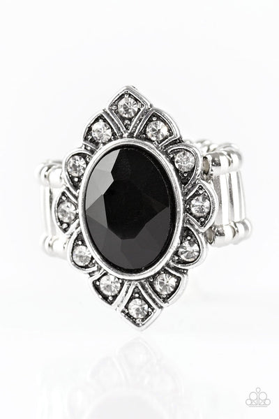 Power Behind The Throne - Black Ring - Paparazzi