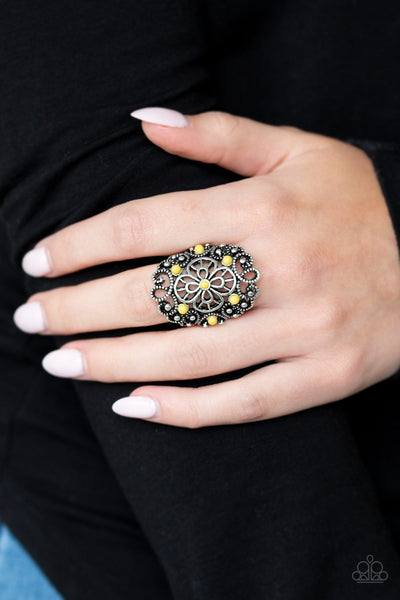 Floral Fancies - Yellow Ring - Paparazzi