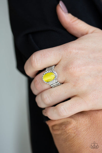 Laguna Luxury - Yellow Ring - Paparazzi