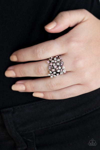 Gardenia Gleam - Pink Ring - Paparazzi