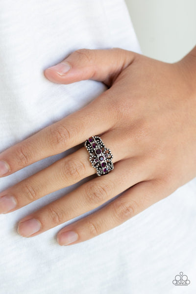 GLOW Your Mind - Purple Ring - Paparazzi