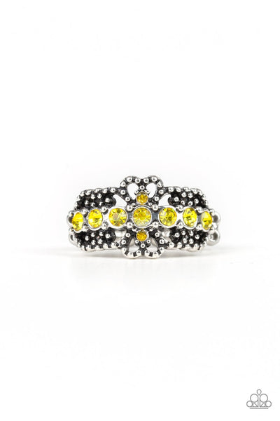 GLOW Your Mind - Yellow Ring - Paparazzi