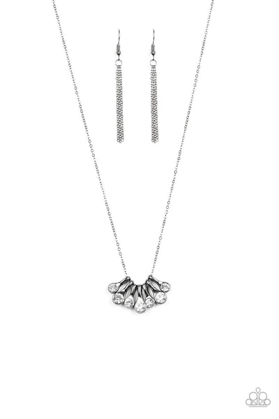 Slide Into Shimmer - Black Necklace - Paparazzi