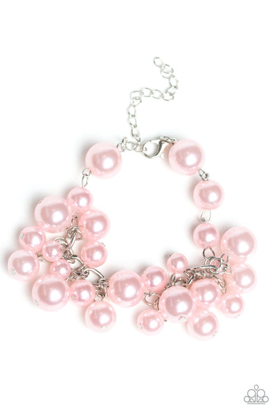 Girls in Pearls - Pink