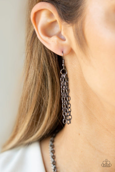 Industrial Confidence - Multi Necklace - Paparazzi