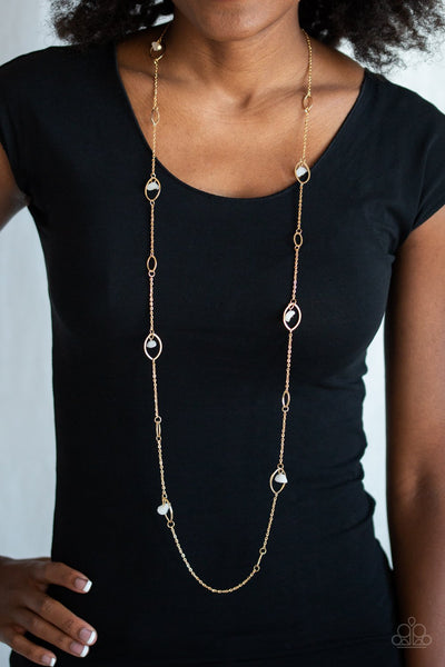 Rocky Razzle - White-necklace-paparazzi