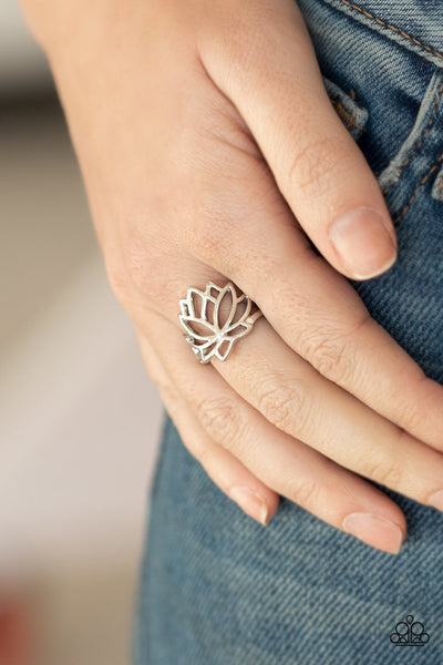 Lotus Lover - Silver Ring - Paparazzi