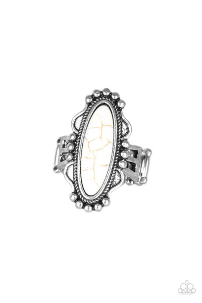 Leave No Trace - White Ring - Paparazzi