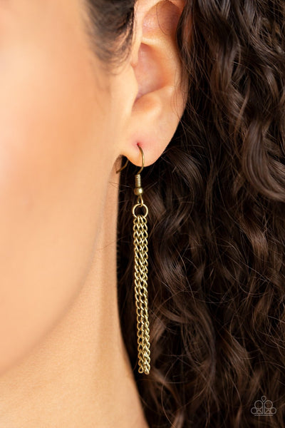 Point Taken - Brass Necklace - Paparazzi
