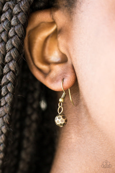 Mega Megacity - Brass Necklace - Paparazzi