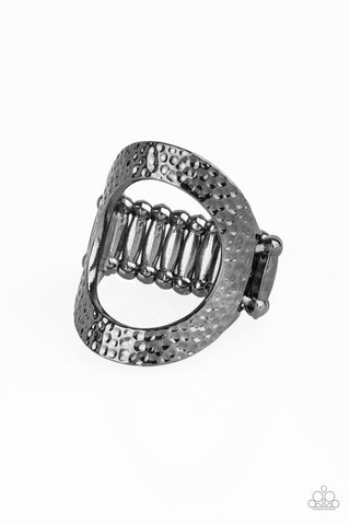 Tour de Contour - Black Ring - Paparazzi