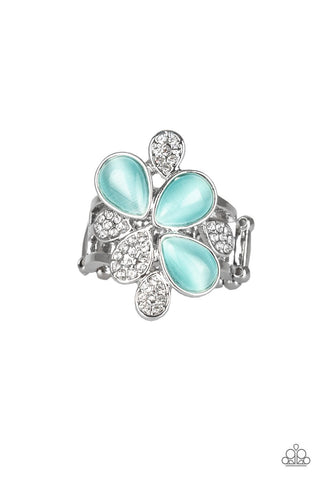 Diamond Daises - Blue Ring - Paparazzi