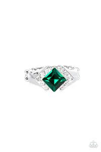 Wallstreet Winner - Green Ring - Paparazzi