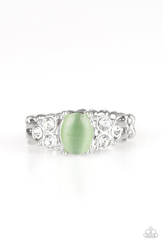 Extra Spark-tacular - Green Ring - Paparazzi