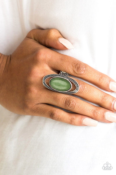 Western Royalty - Green Ring - Paparazzi