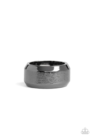 Checkmate - Black Ring - Paparazzi