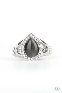 Debutante Dream - Silver Ring - Paparazzi