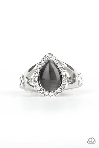 Debutante Dream - Silver Ring - Paparazzi