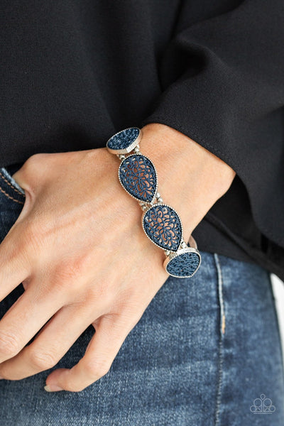 Heirloom Hunter - Blue Bracelet - Paparazzi