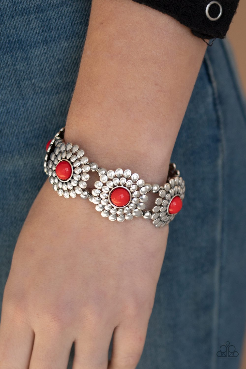 Bountiful Blossoms - Red Bracelet- Paparazzi