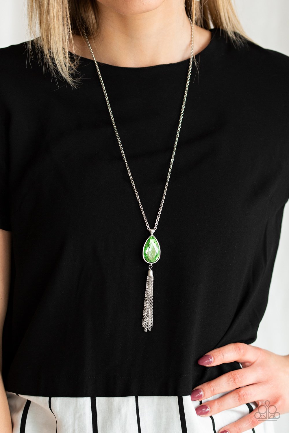 Elite Shine - Green Necklace - Paparazzi