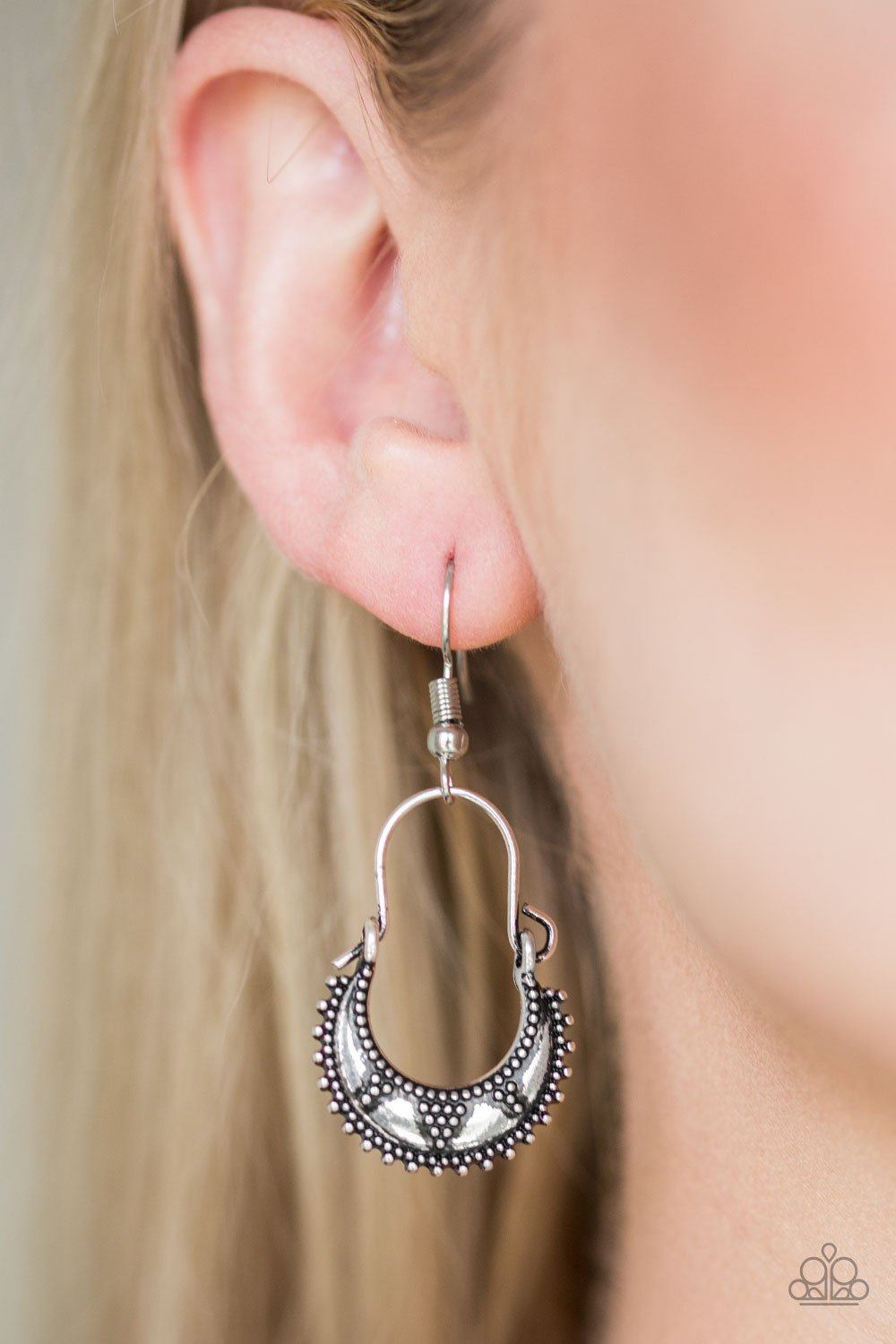 Industrially Indigenous - Silver Earring - Paparazzi