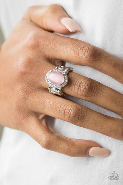 Laguna Luxury - Pink Ring - Paparazzi