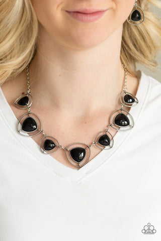Make A Point - Black Necklace - Paparazzi