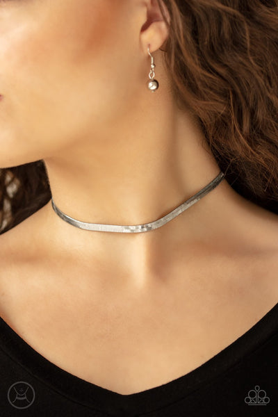 Serpentine Sheen - Silver Necklace - Choker - Paparazzi